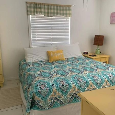 Lovely 1 Bedroom Unit Across From Lido Key Beach Sarasota Ngoại thất bức ảnh