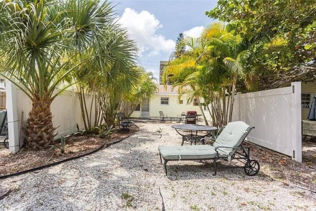 Lovely 1 Bedroom Unit Across From Lido Key Beach Sarasota Ngoại thất bức ảnh